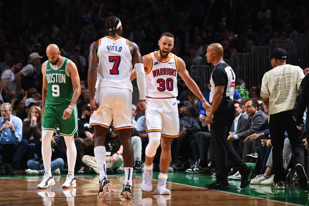 住申花的防 住申花的防