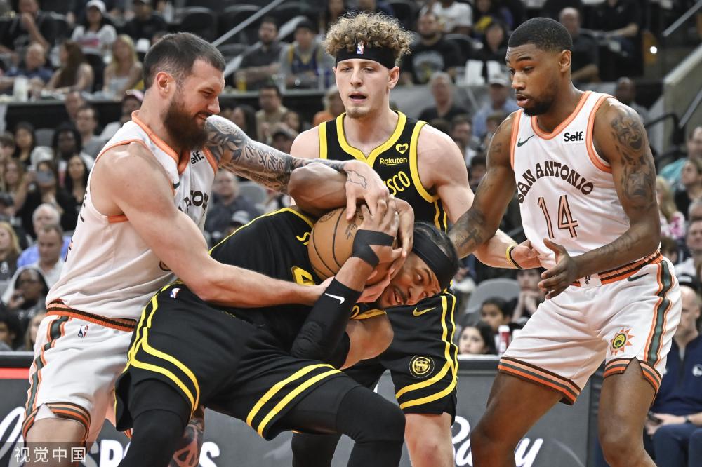 接球时巧妙 接球时巧妙