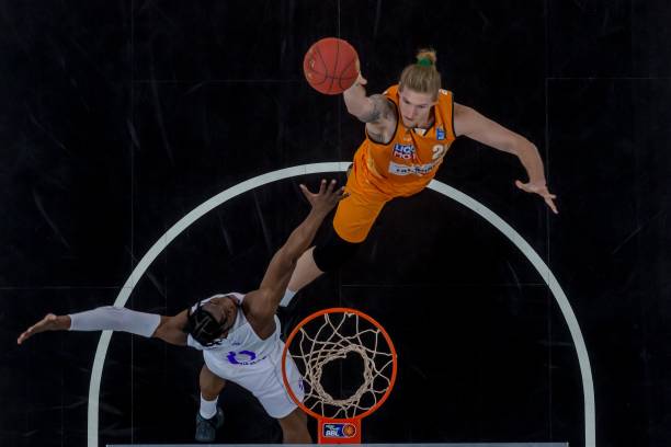 荣誉与荣耀 荣誉与荣耀