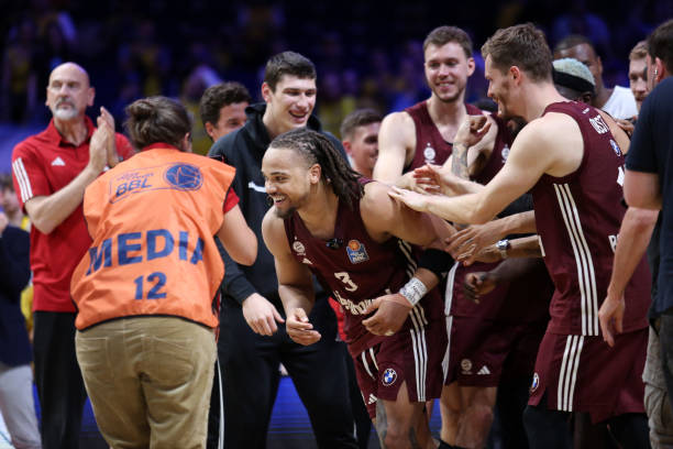 逐年增长形 逐年增长形