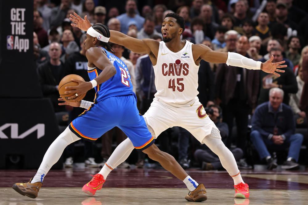 安达两位实 安达两位实